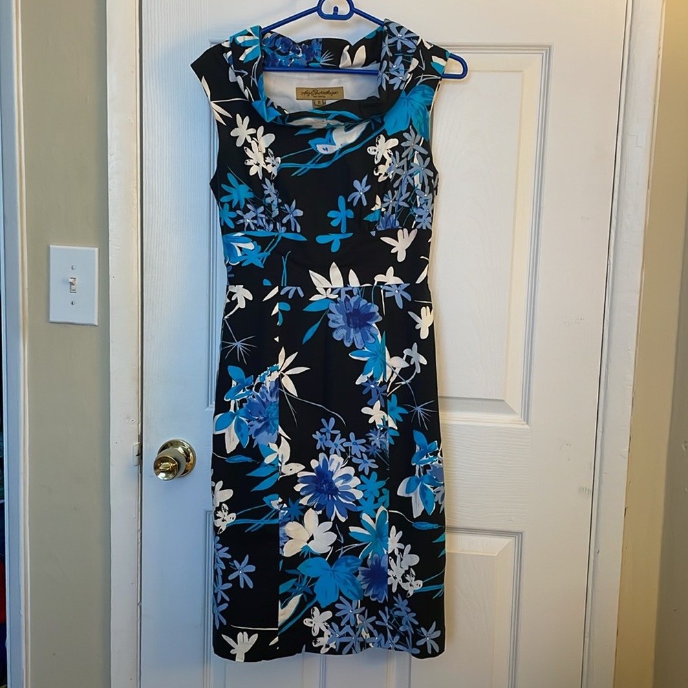 Vintage inspired Dress Designer Cotton Floral Anya  Ponorovskaya Size 6
M /Cowl